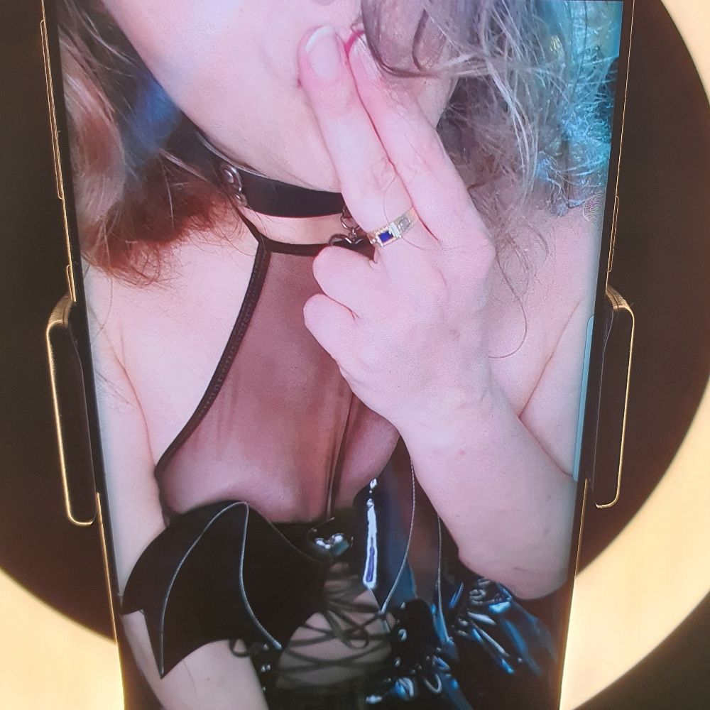 Felina by Moonlight~ 🔞🏳️‍⚧️