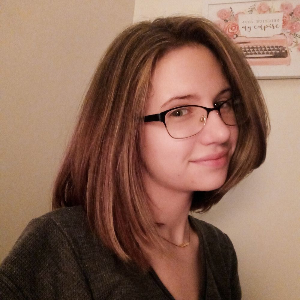 Lindsay Stenico is Querying!