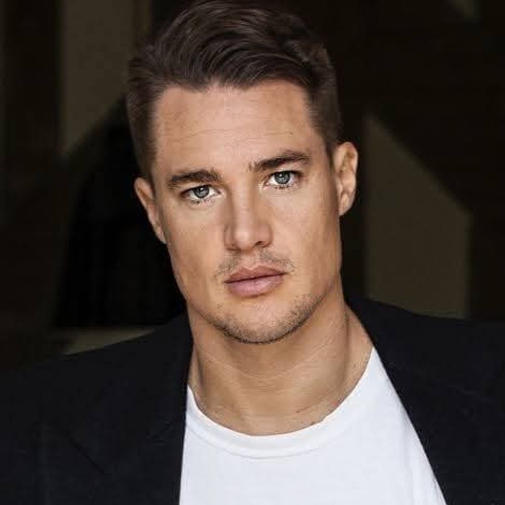 Alexander Dreymon