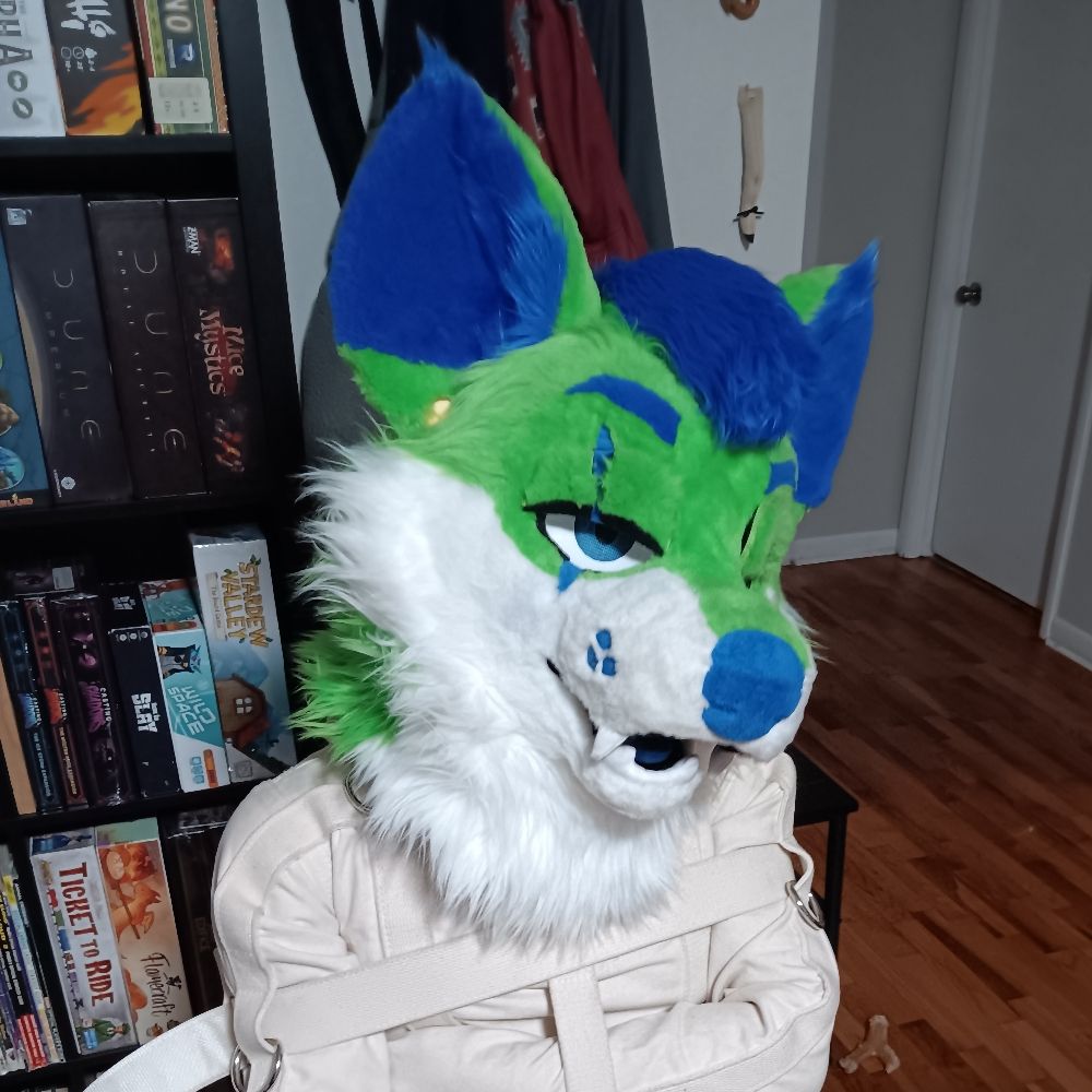 That curl gurl blisky~