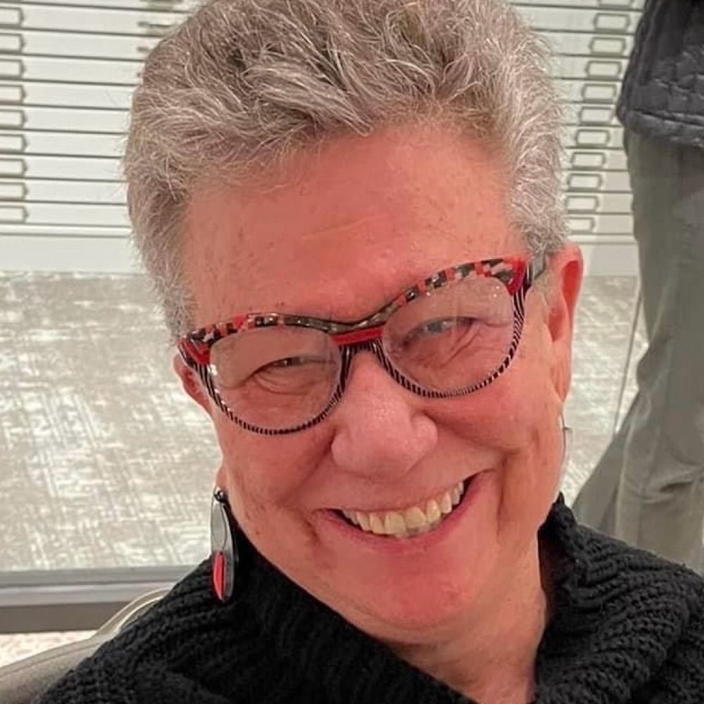 Betsy Bach