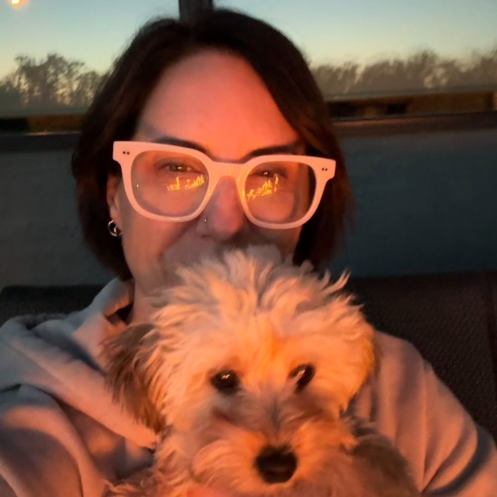Jody R, MD