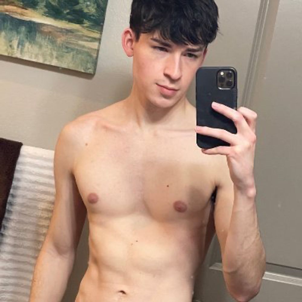 Devin Holt