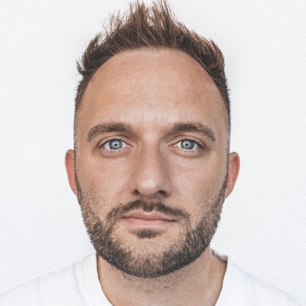Timo Frank