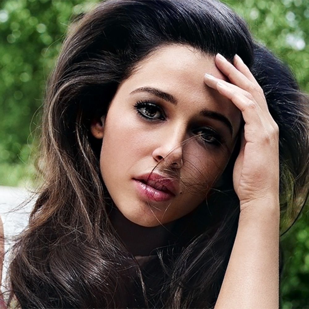 Naomi Scott Brasil