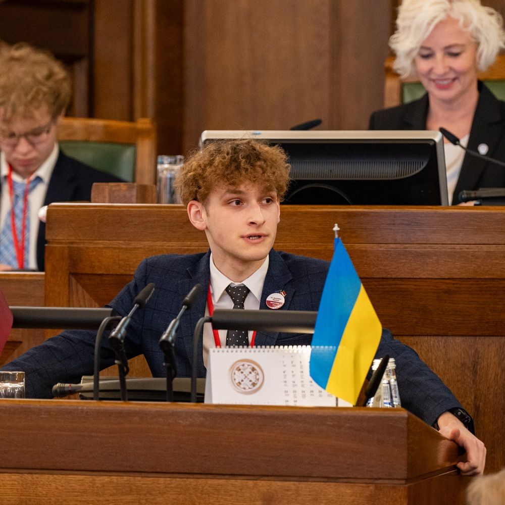 Maksims Lodiņš🇱🇻🇪🇺