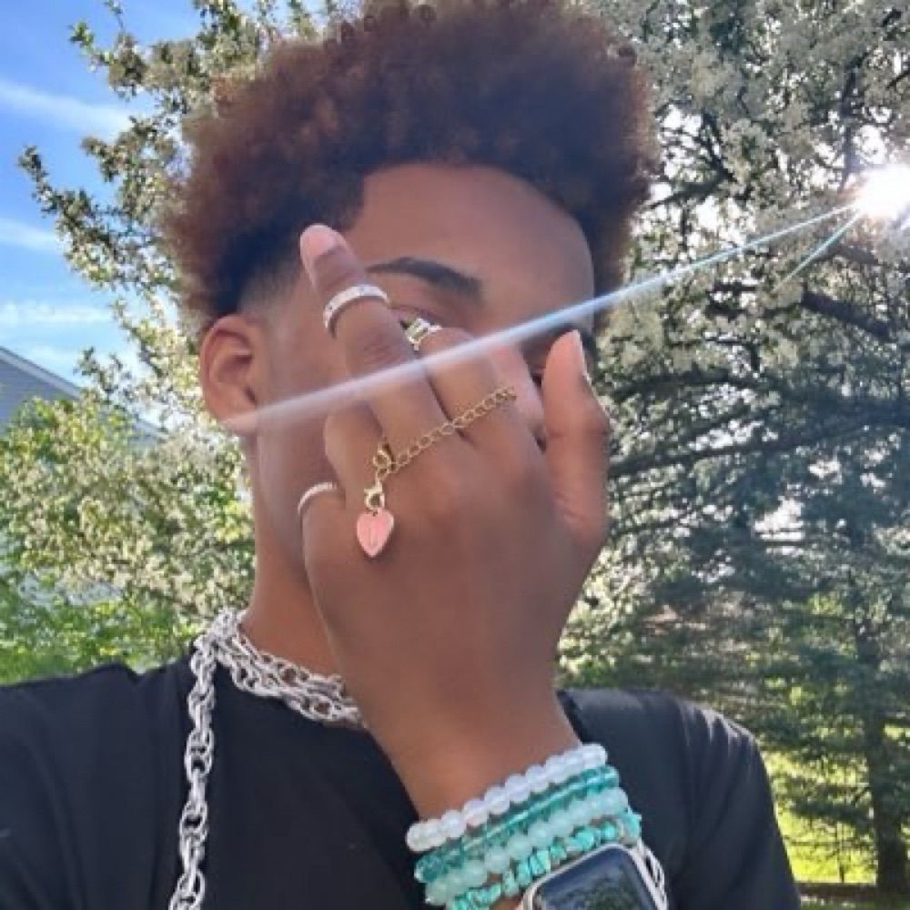 J