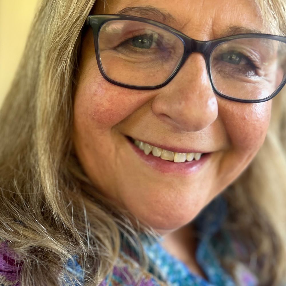 Suzanne Johns