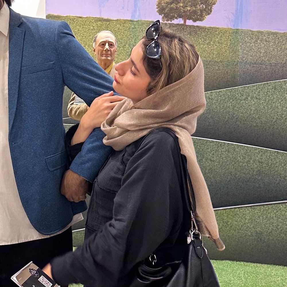 فائــزه