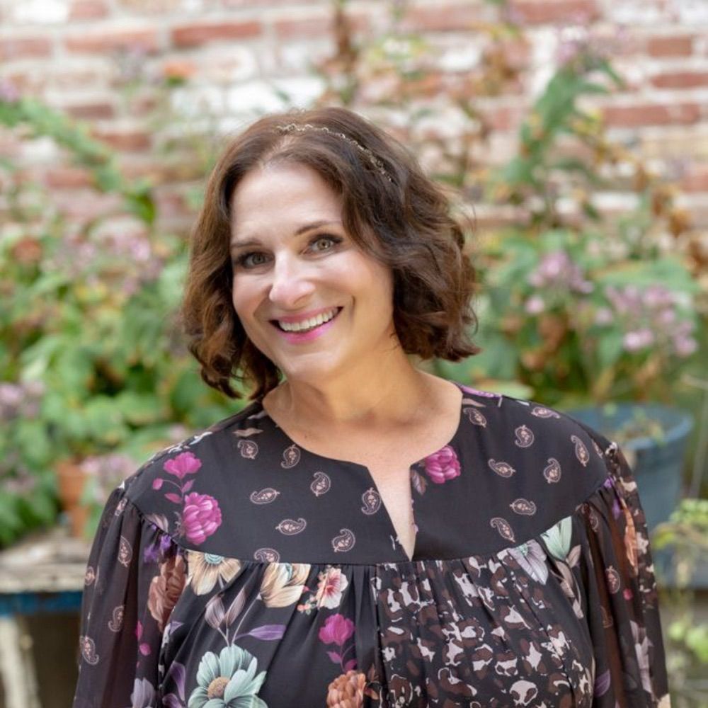 Jennifer Weiner