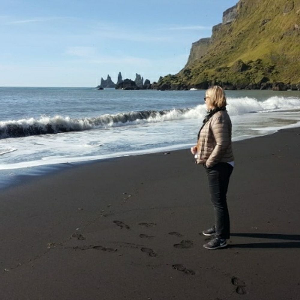S. Matthíasdóttir 