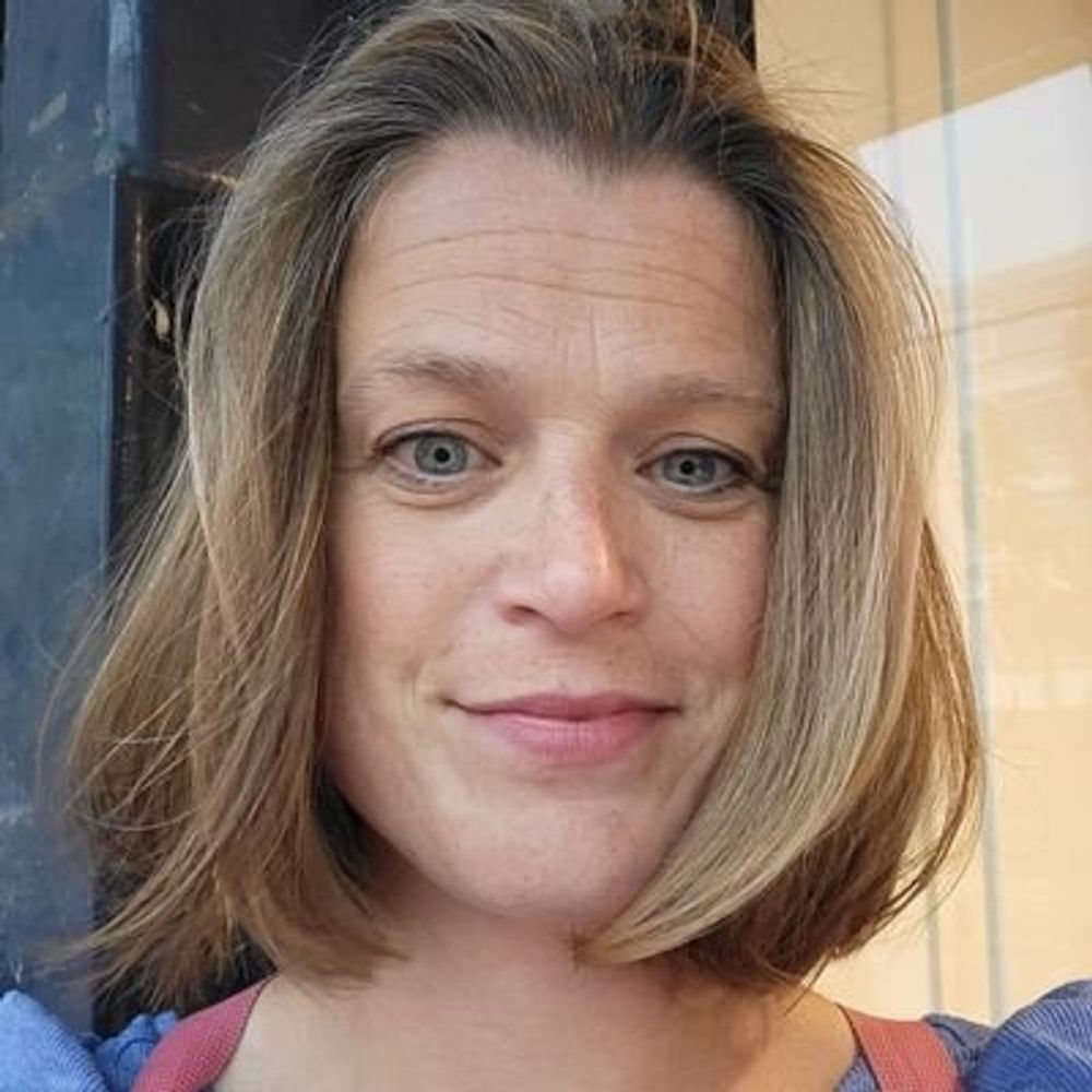 Elize Jong