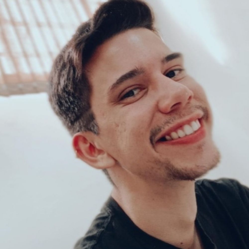 Menino veneno meu peito é pequeno 