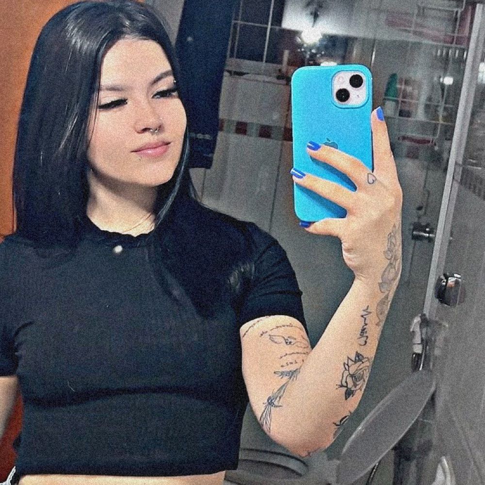 💋