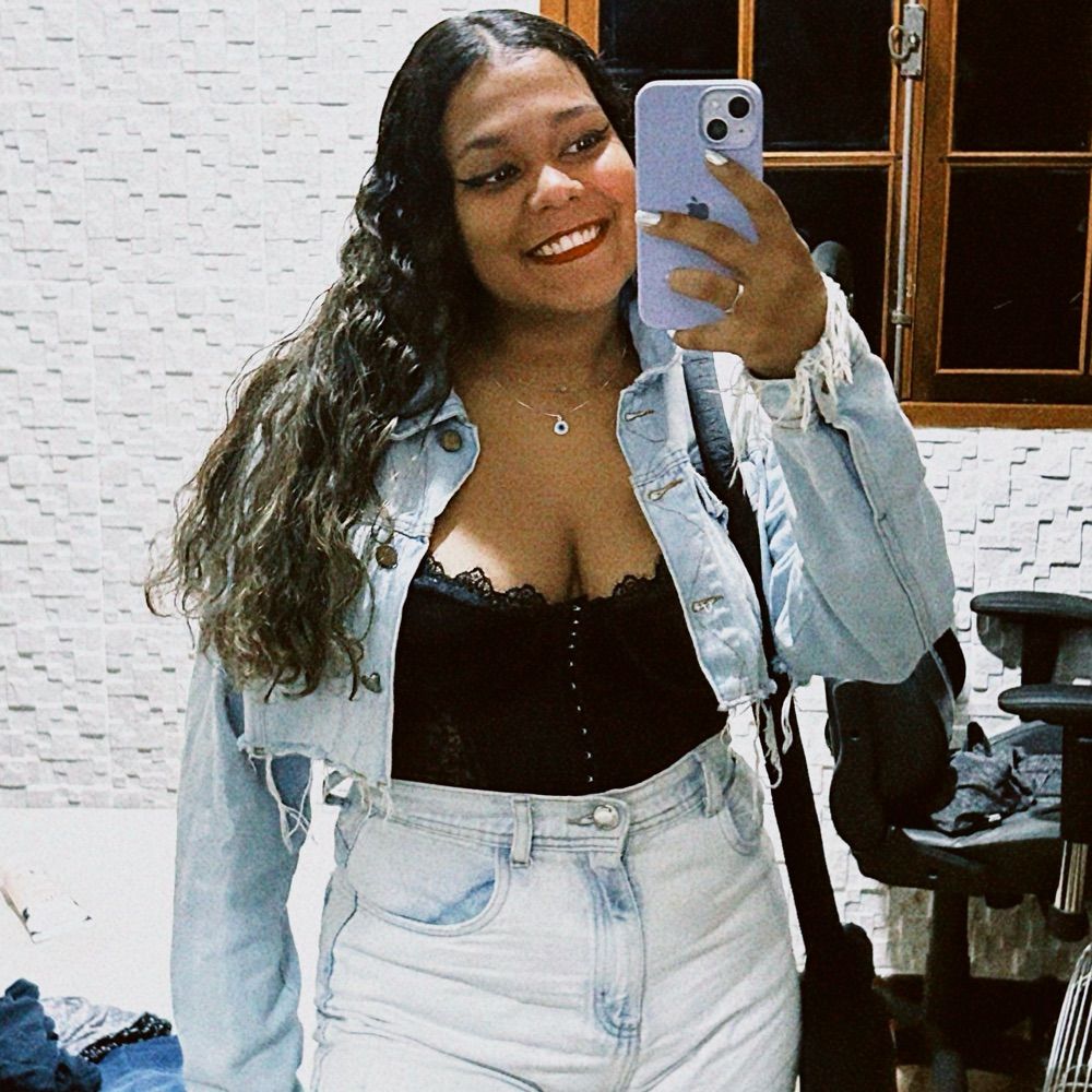 Thayssa 