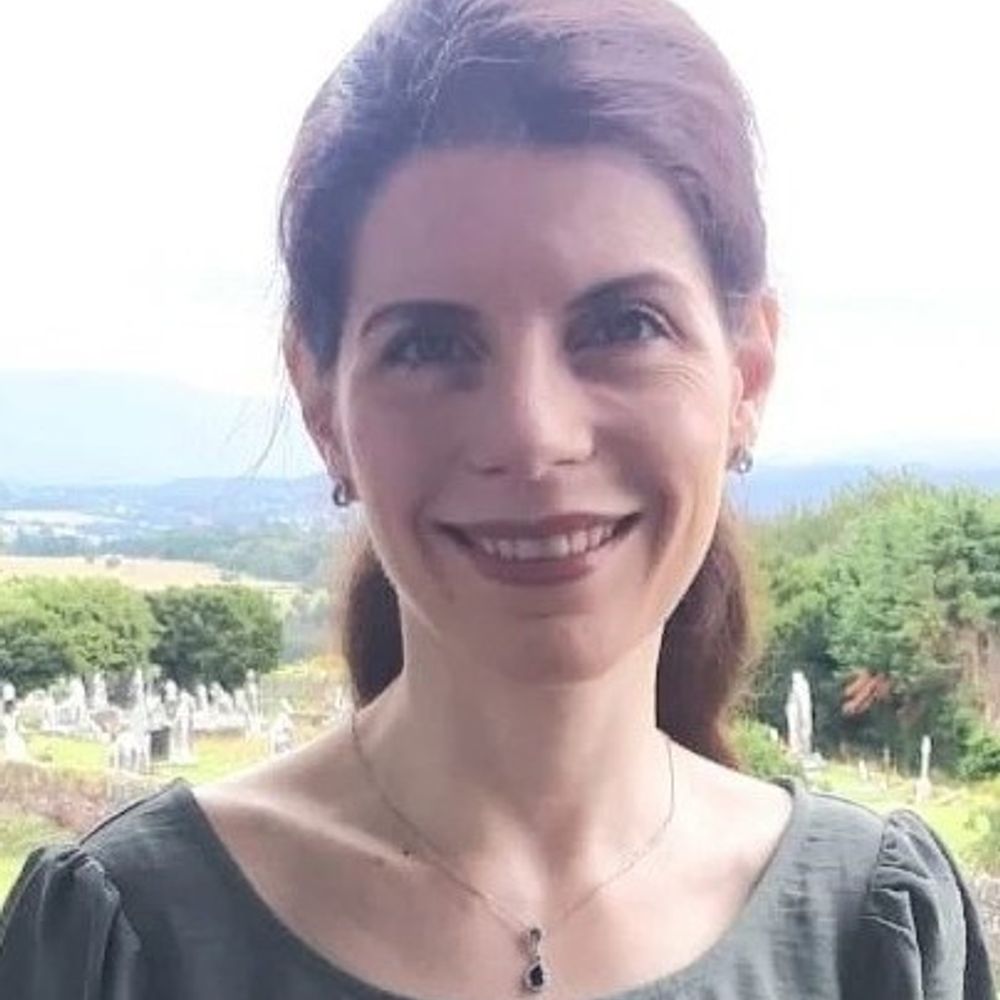 Dr Laura Watson