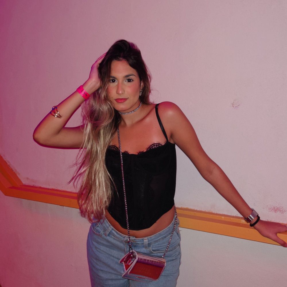 Isabelly