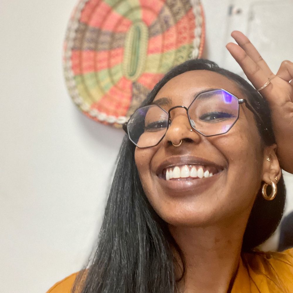 ኤደን።eden [ay•DUH•n]