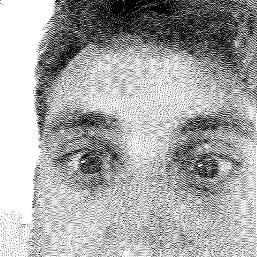 Alex Benzer