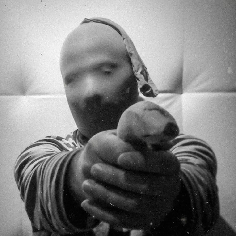 ioN MARKel