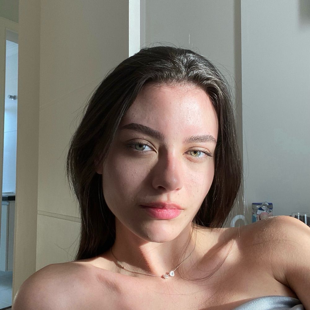 Larissa 