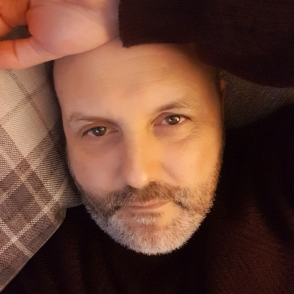Simon Day