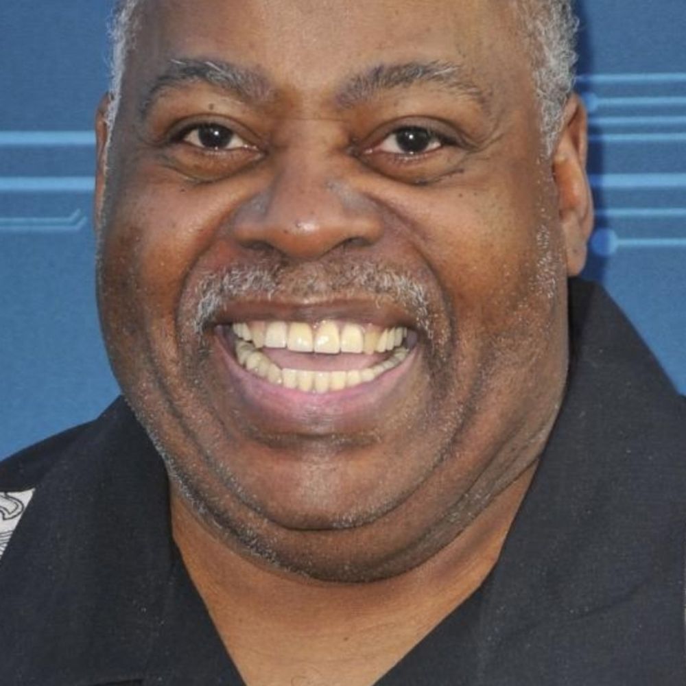 Official Reginald Veljohnson 