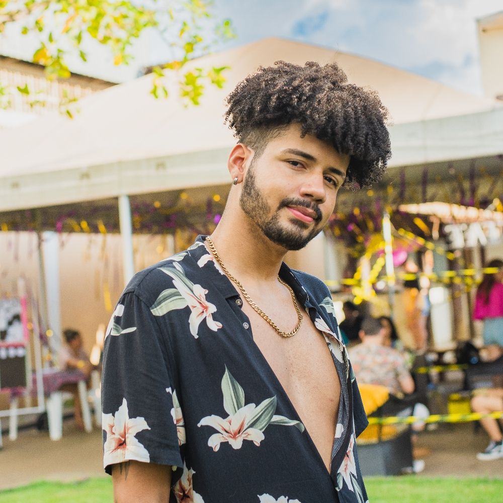 Gaycansado