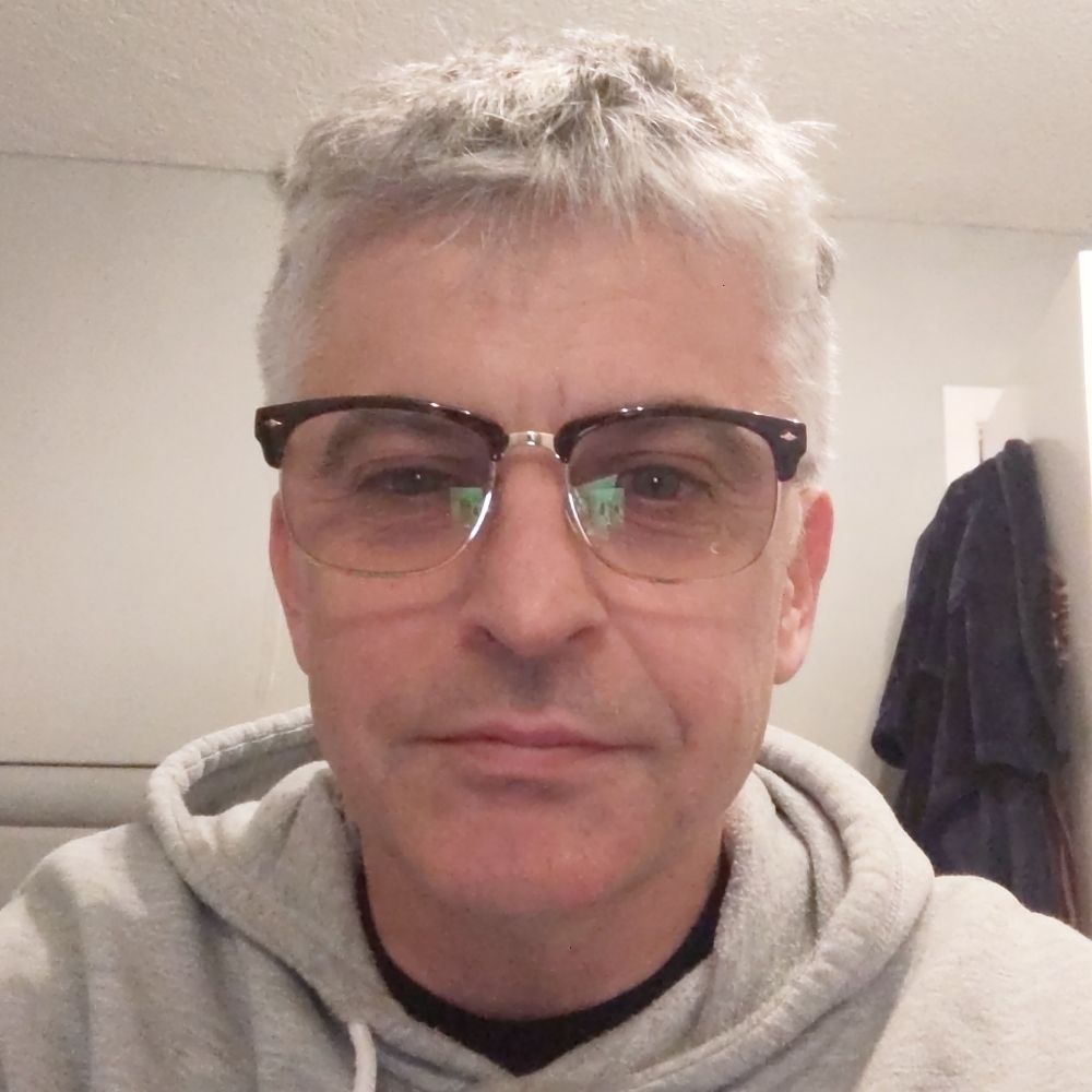 Dr David Jarratt.