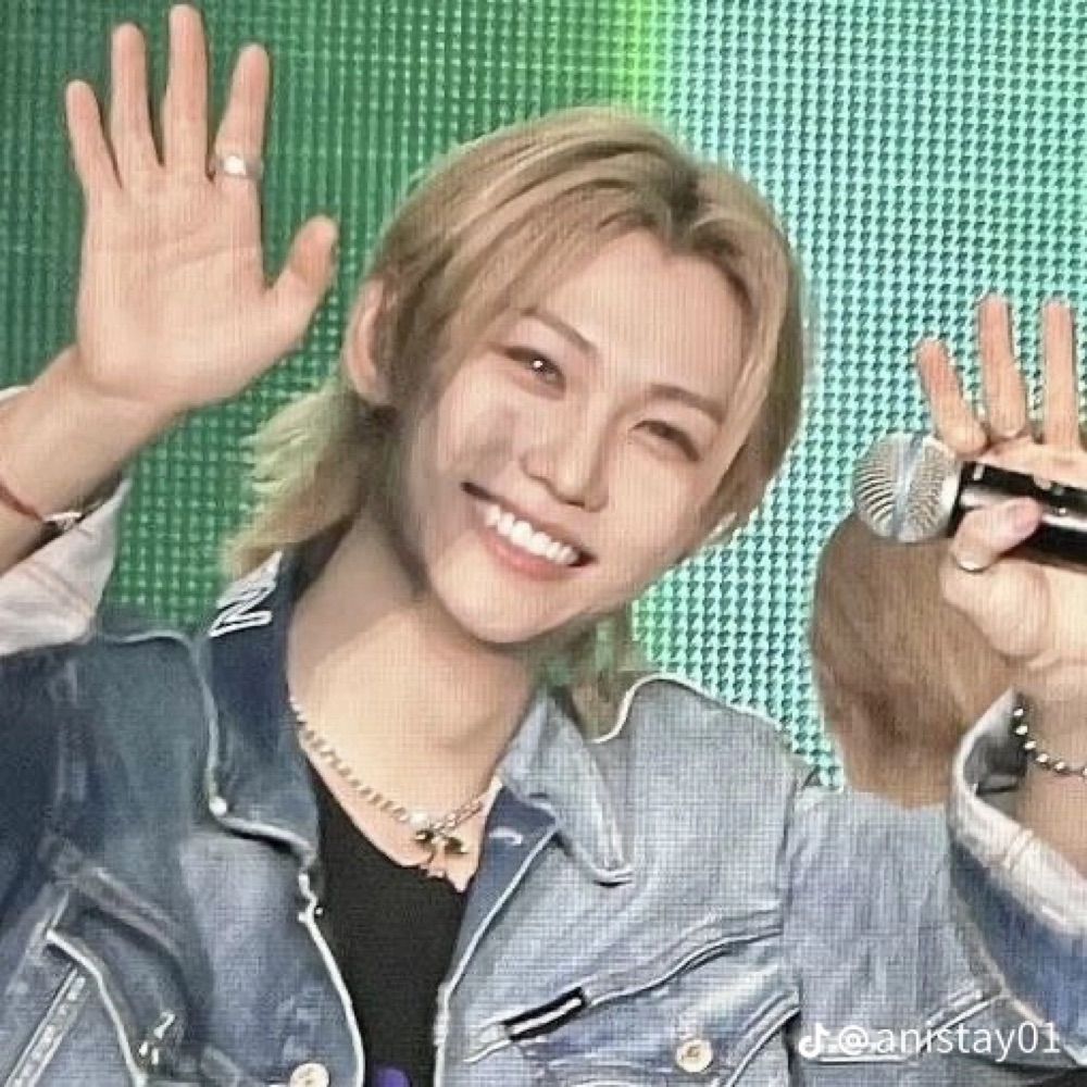 matt // vai ver o skz🤍😻
