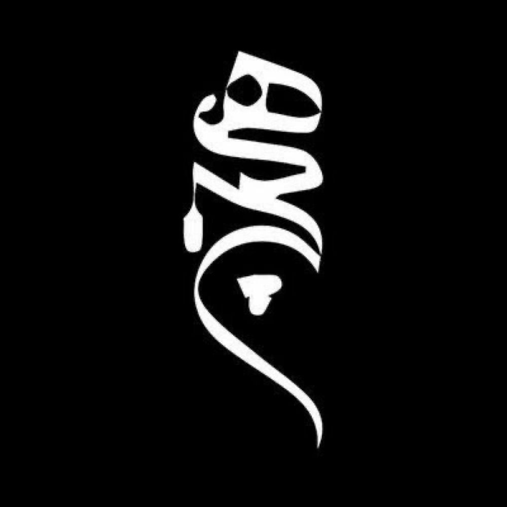 هیچــنامه