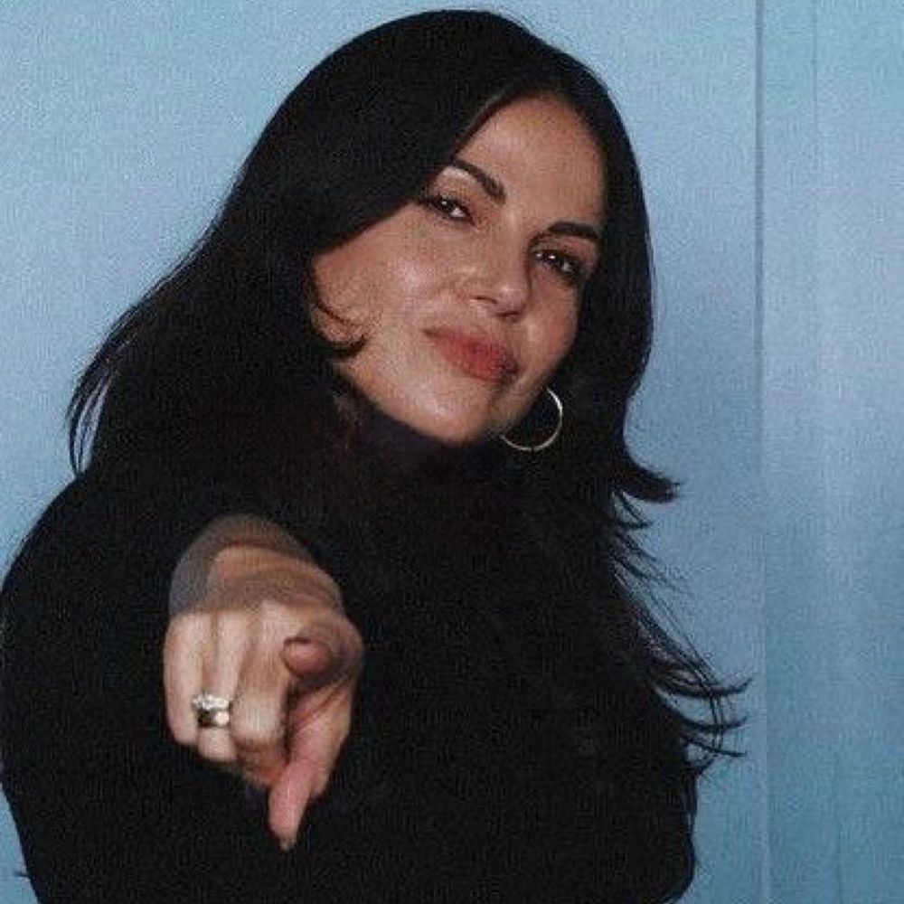 Bruna Swanqueen All Along
