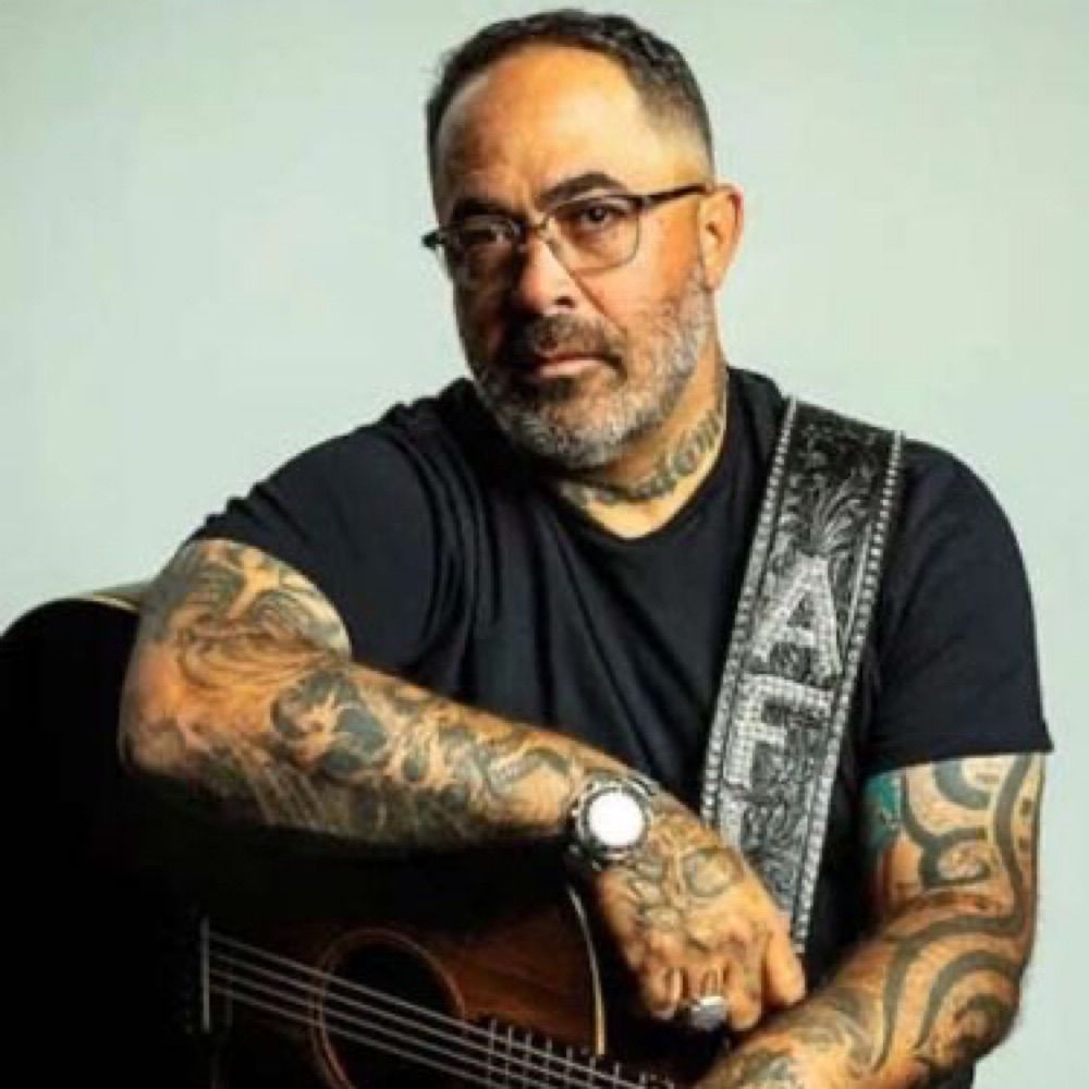 Aaron Lewis
