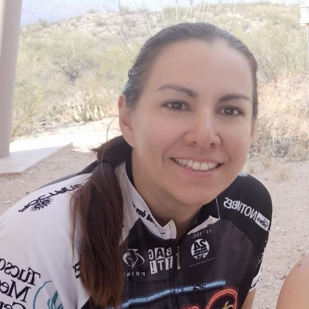 Sandra M Durán