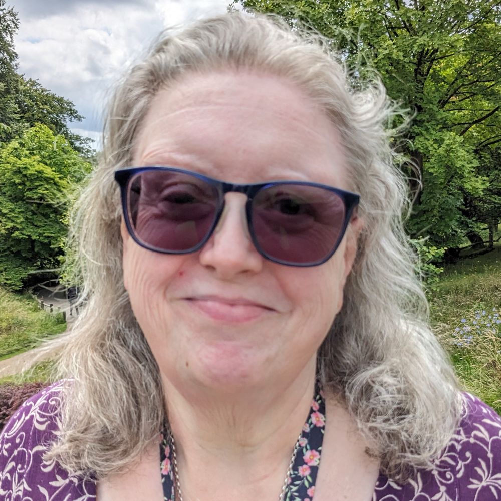 Anne Hole