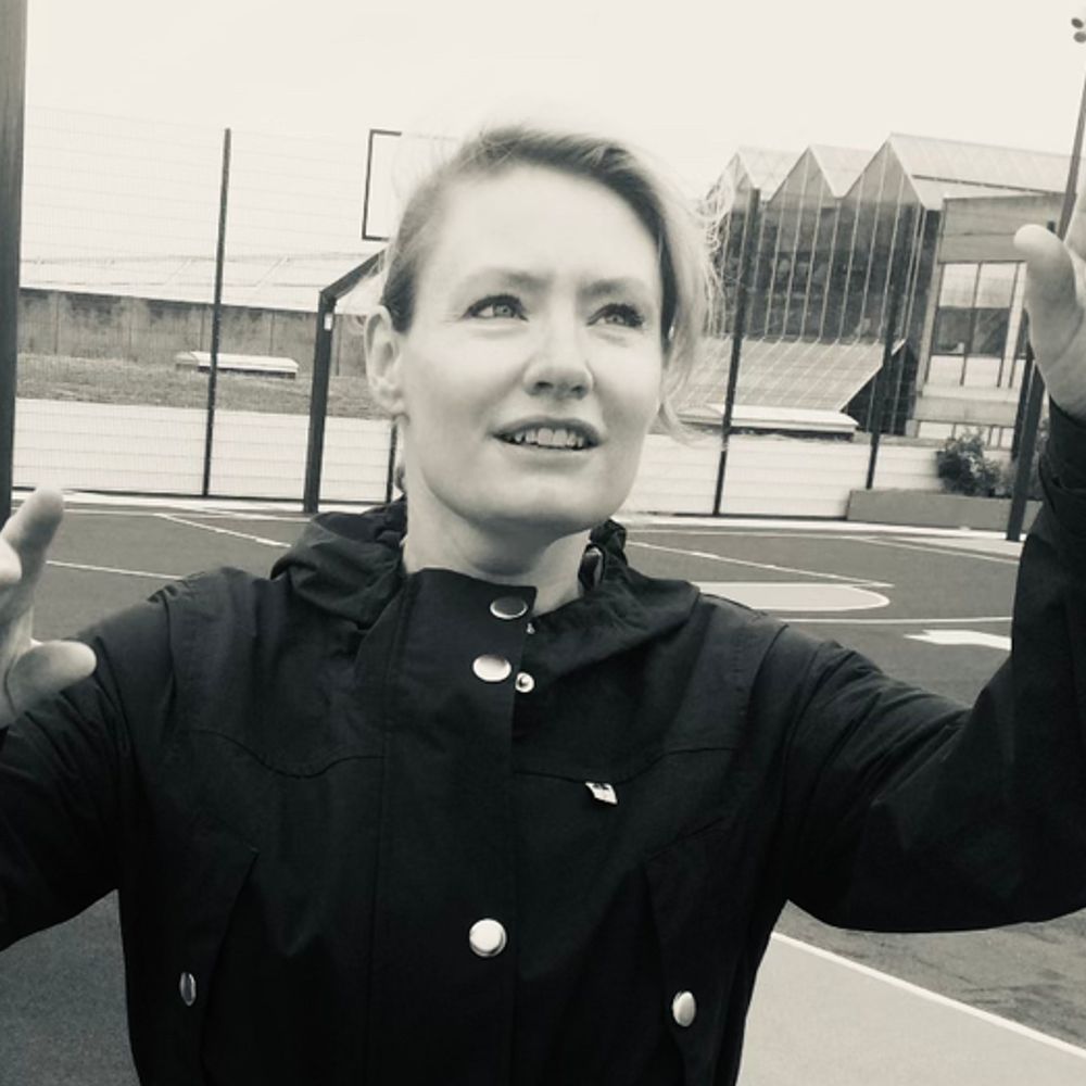 Mette L. Robertson