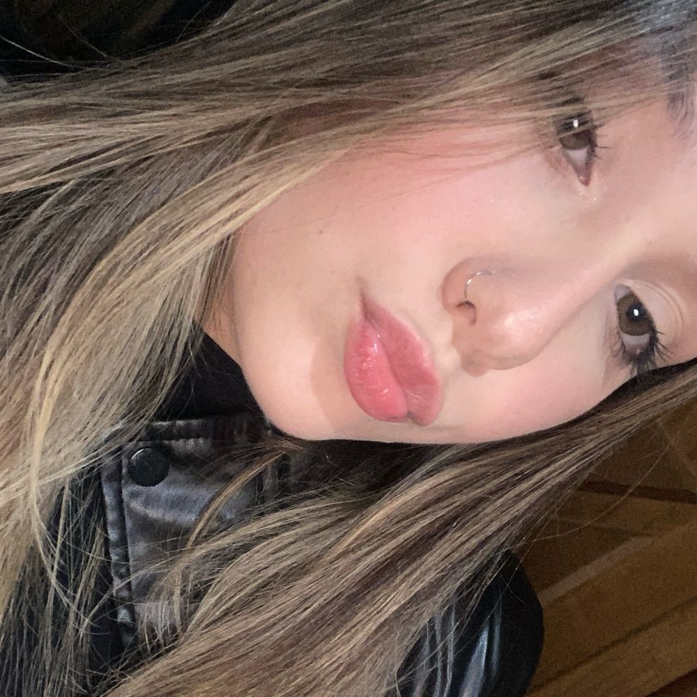 sara linda 💋