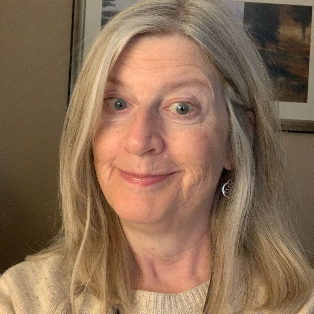 Lisa Q Mathews