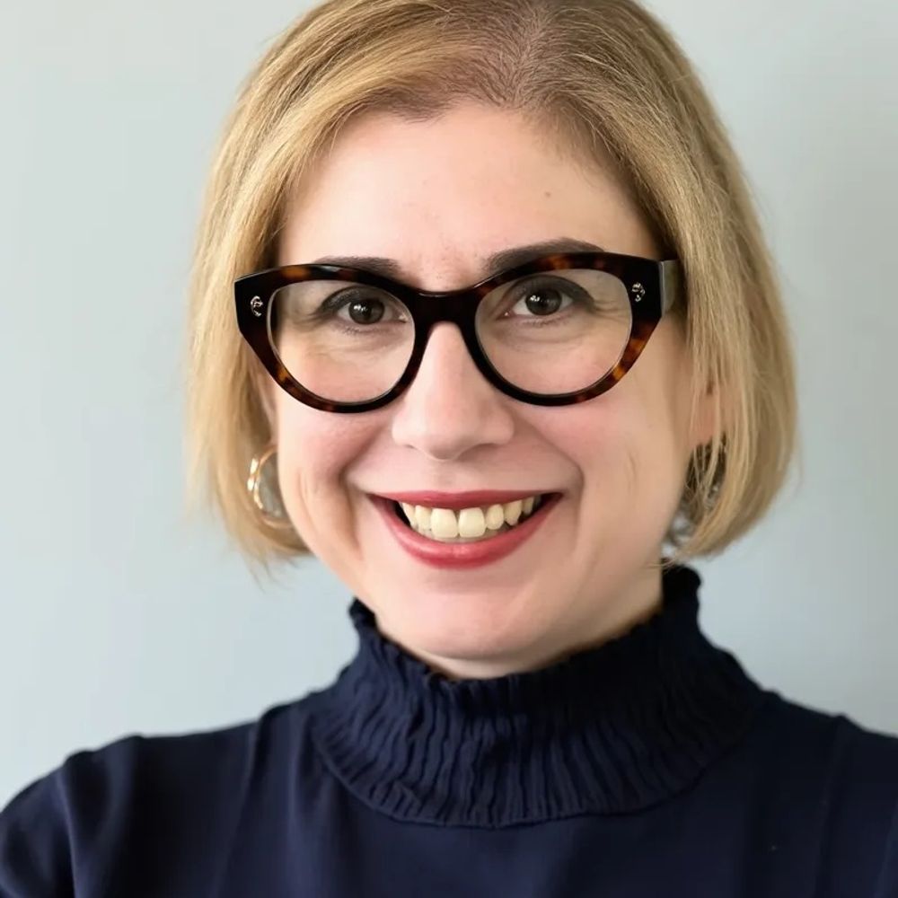 Laurie Keefer PhD