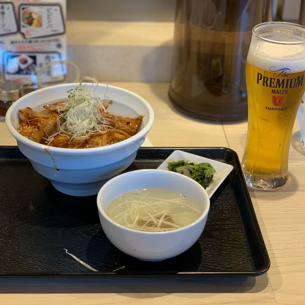 すえひろがりのはち