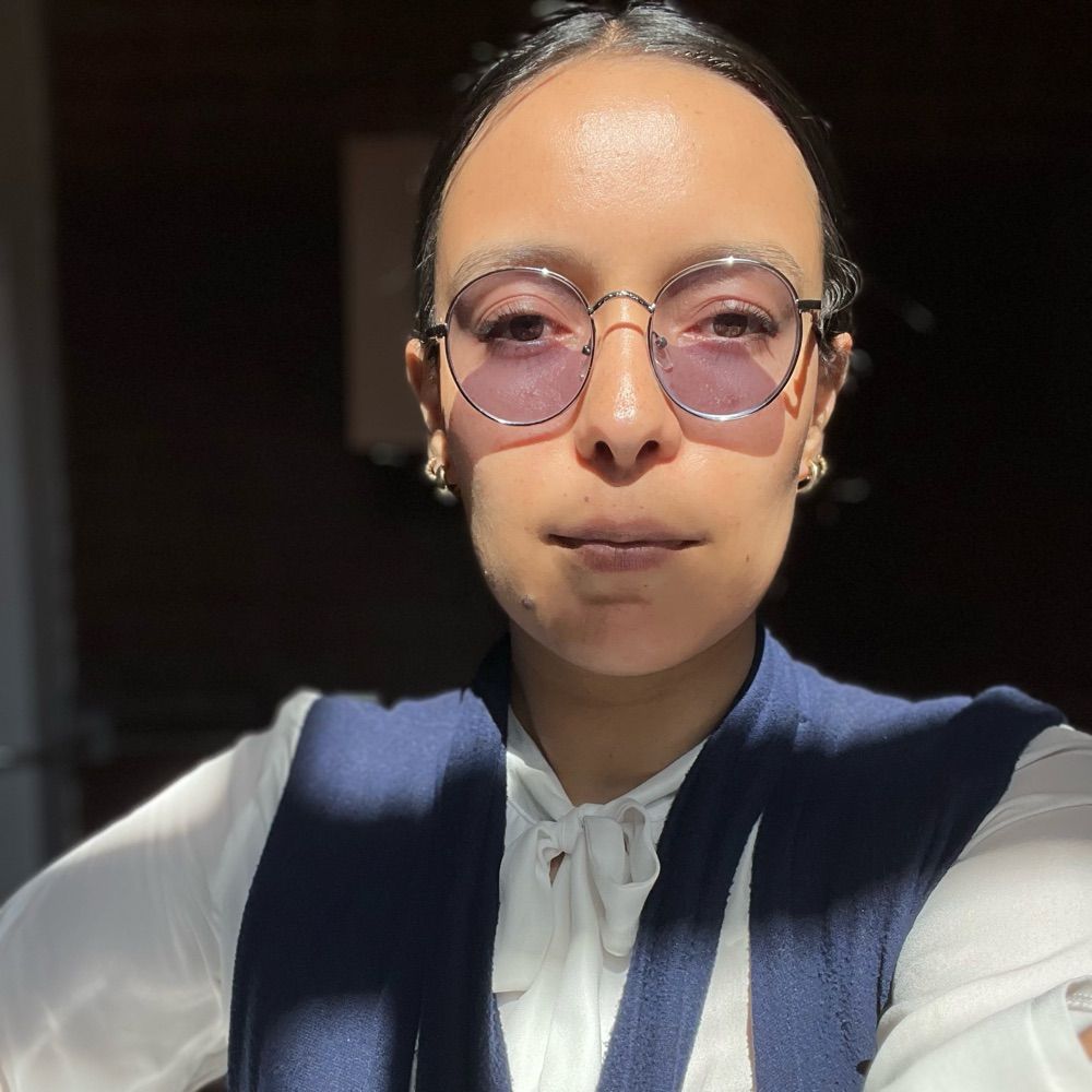 María