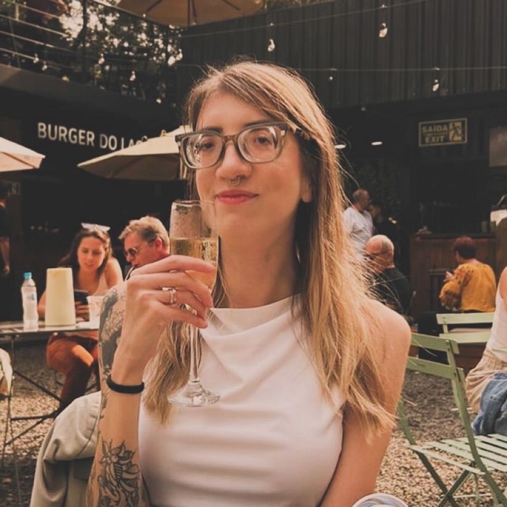 Ana Carolina Lara