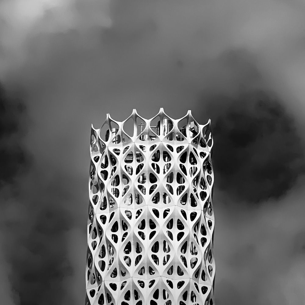 SL-Monochrome