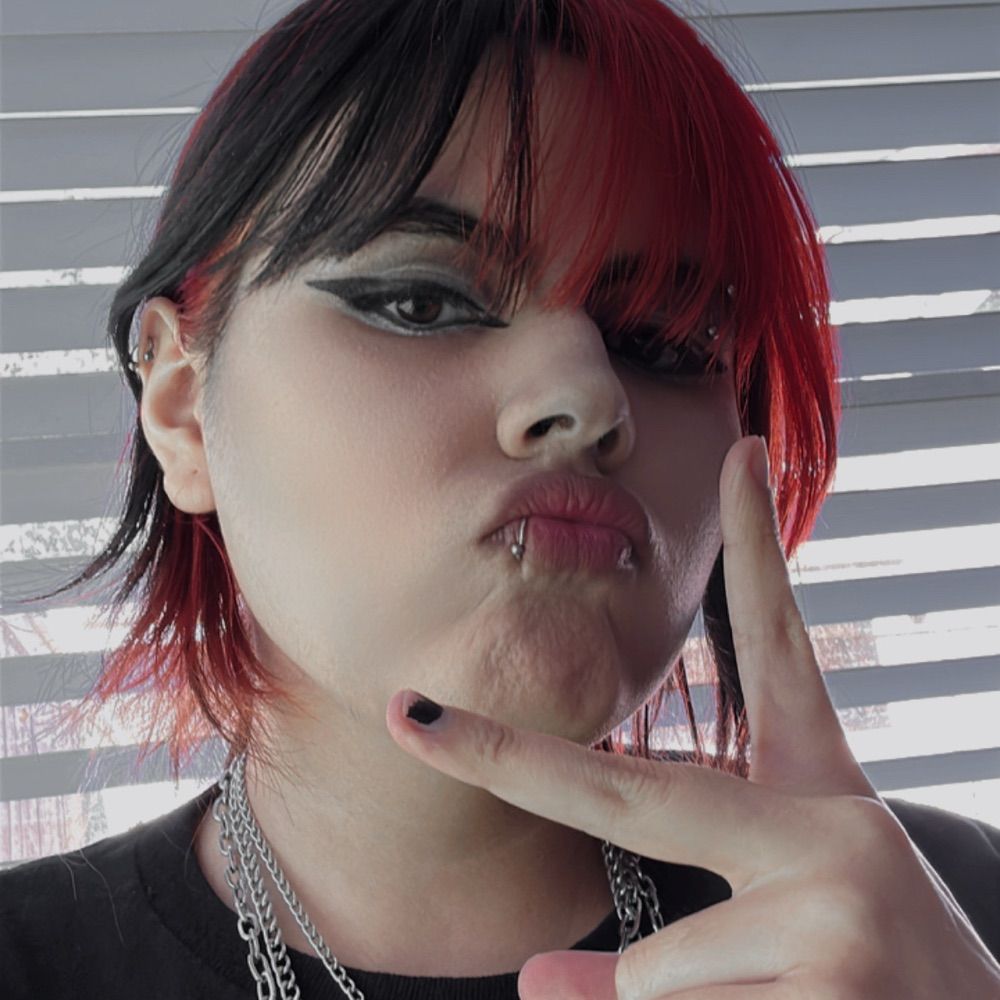 𝖍𝖆𝖓✩₊˚.⋆☾⋆⁺₊✧