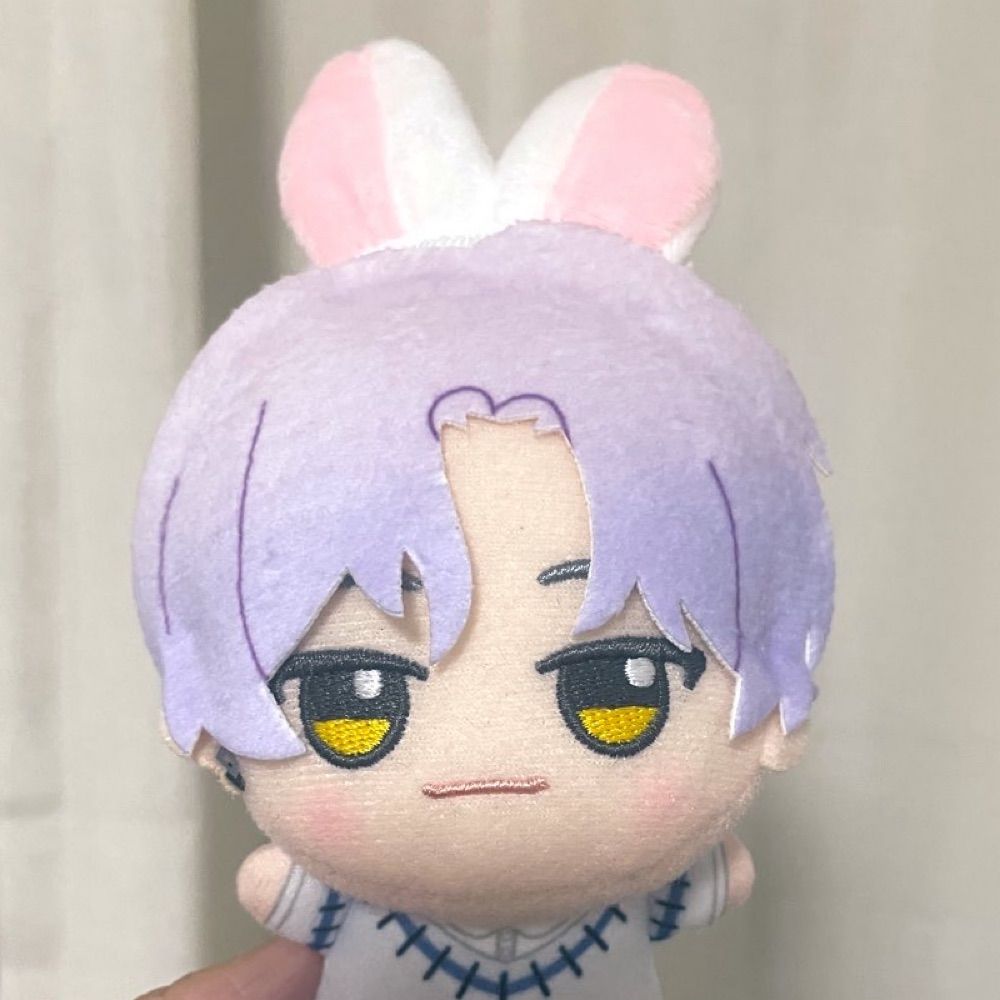 マ