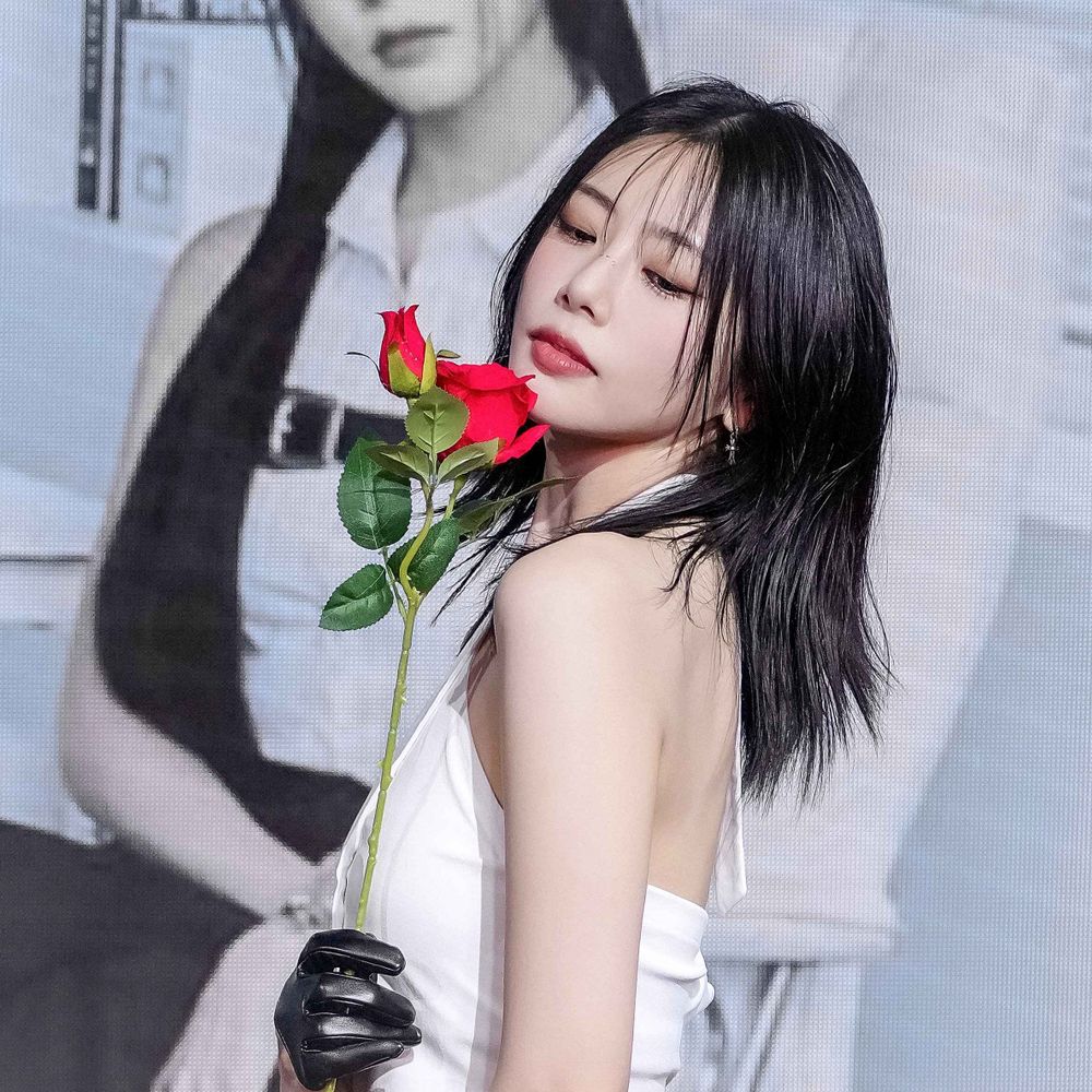lily kim