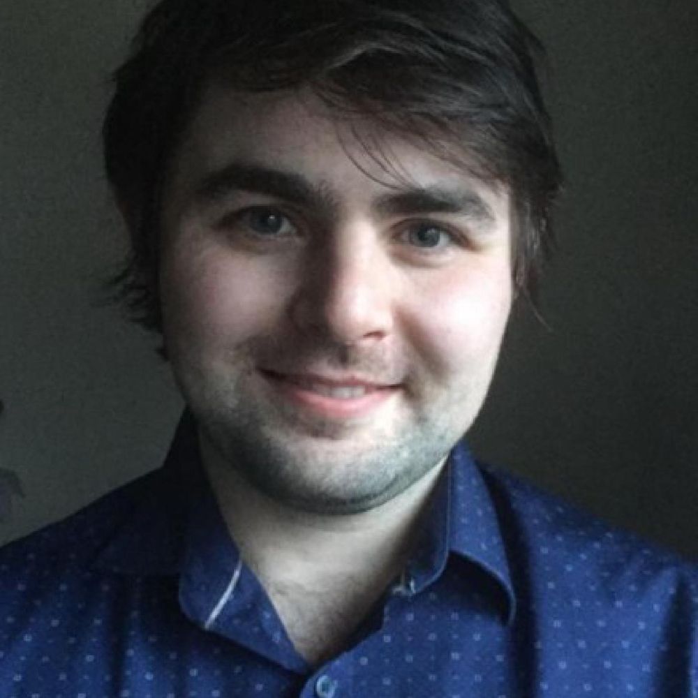 Pól Ó Sniadhaigh / Paul Snee