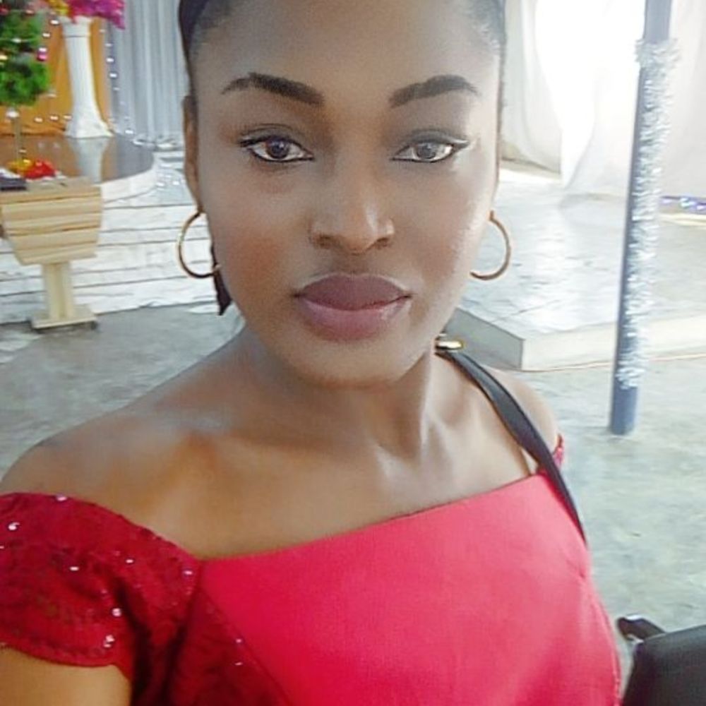 Hettie_obii