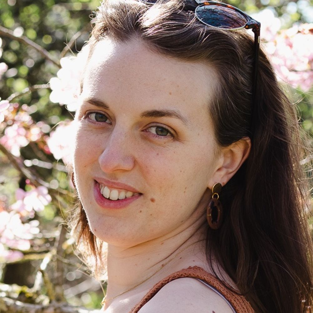 Iris Hardege
