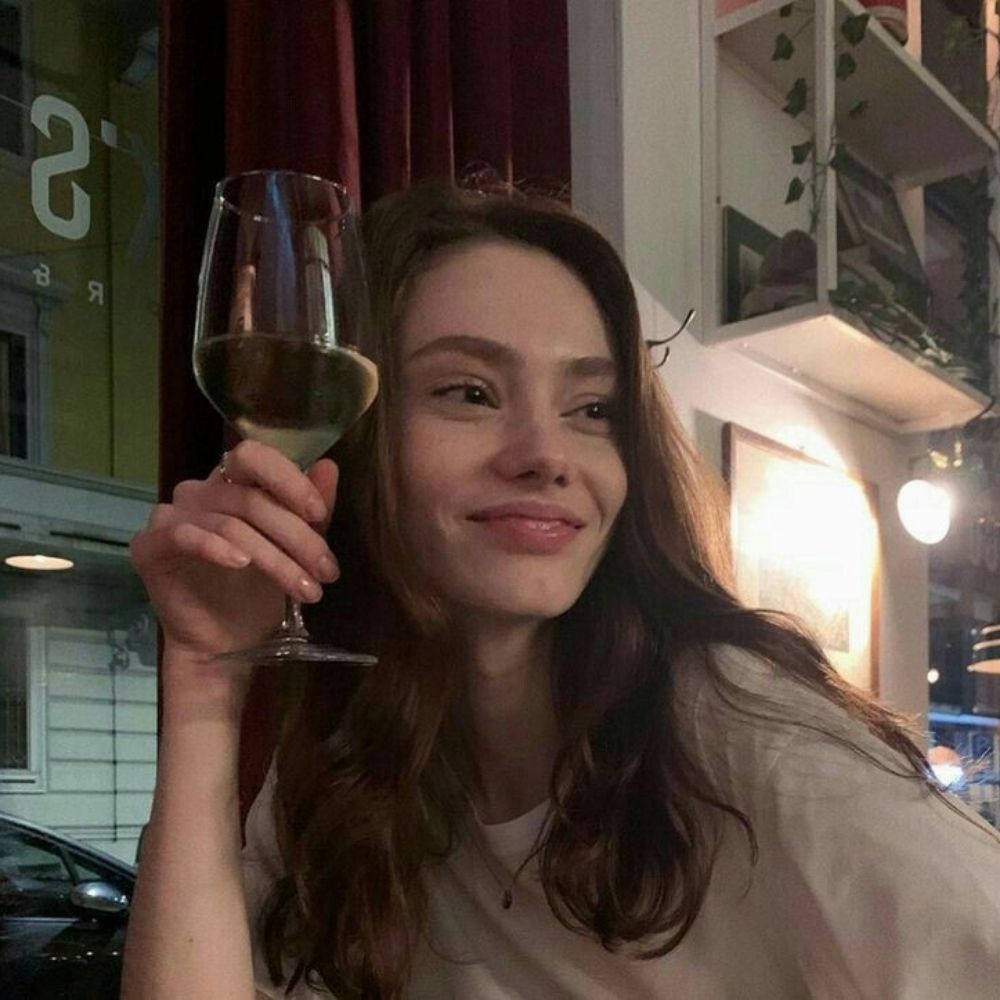 🧚‍♀️🥂